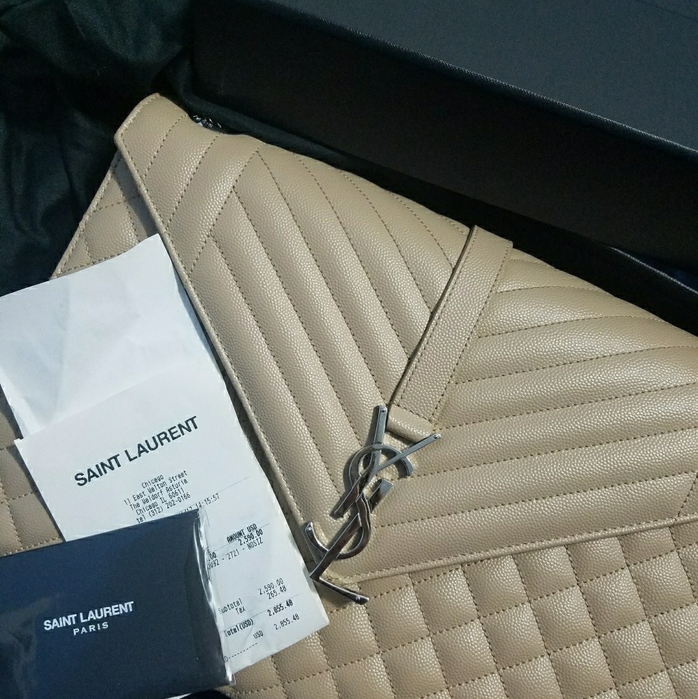 Tri-quilt ysl large envelop in nude